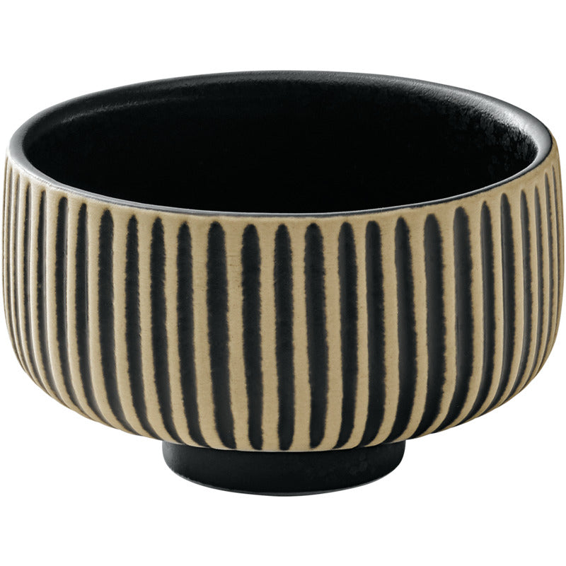 Black & White Round Bowl with Relief 3.1