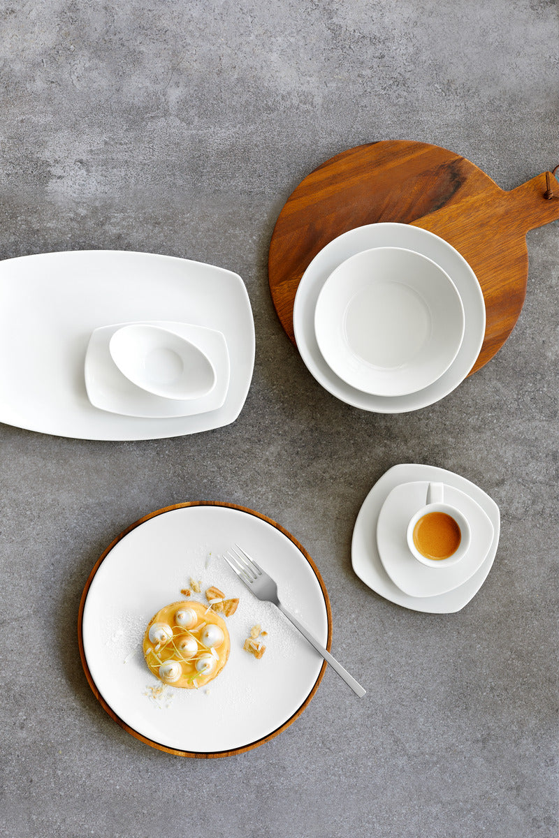 White Flat Coupe Plate 6.6