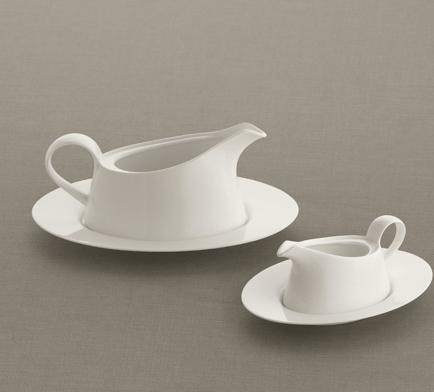 White Sauce-Boat 5.5