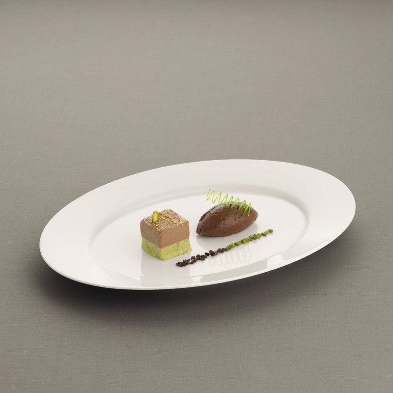 White Oval Platter with Rim 14.9