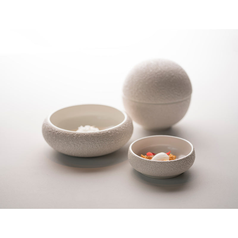 Round Vulcanic Bowl with Lid 6.2" dia. X 6.2" 30.4 oz Premium by Studio Raw